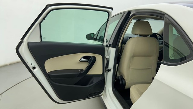 Second-hand 2021 Volkswagen Vento 1.0 TSI Highline Plus AT for sale in Ahmedabad-26