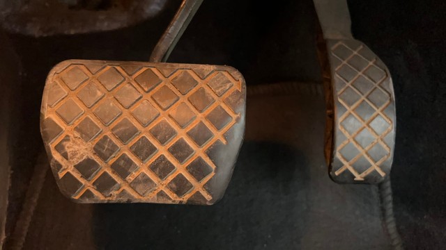 Second-hand 2021 Volkswagen Vento 1.0 TSI Highline Plus AT for sale in Ahmedabad-14