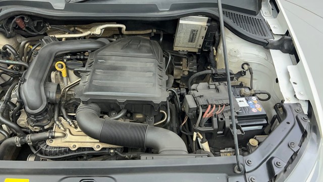 Second-hand 2021 Volkswagen Vento 1.0 TSI Highline Plus AT for sale in Ahmedabad-31