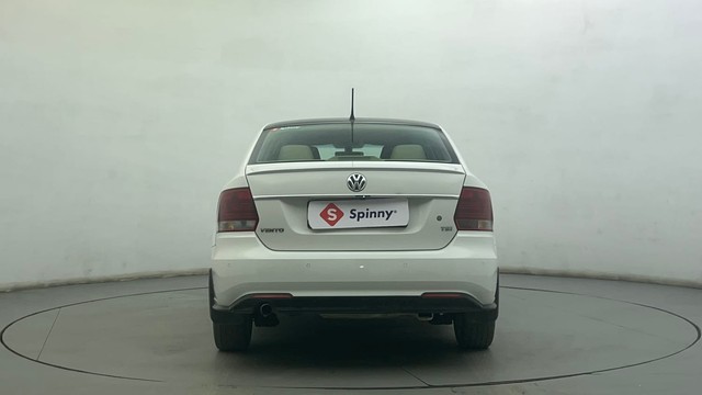 Second-hand 2021 Volkswagen Vento 1.0 TSI Highline Plus AT for sale in Ahmedabad-4