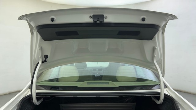 Second-hand 2021 Volkswagen Vento 1.0 TSI Highline Plus AT for sale in Ahmedabad-34