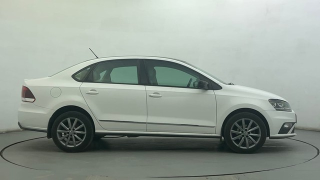 Second-hand 2021 Volkswagen Vento 1.0 TSI Highline Plus AT for sale in Ahmedabad-2