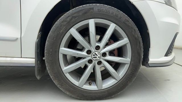 Second-hand 2021 Volkswagen Vento 1.0 TSI Highline Plus AT for sale in Ahmedabad-17