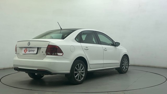 Second-hand 2021 Volkswagen Vento 1.0 TSI Highline Plus AT for sale in Ahmedabad-3