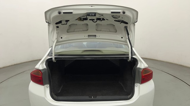 Second-hand 2015 Honda City VX MT for sale in Mumbai-35