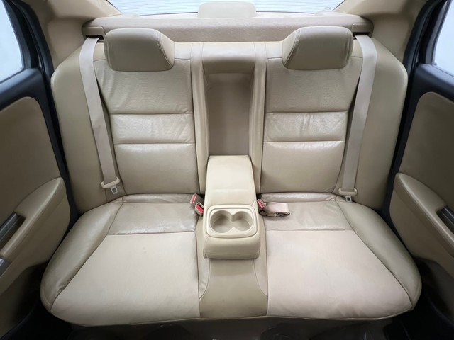 Second-hand 2015 Honda City VX MT for sale in Mumbai-38