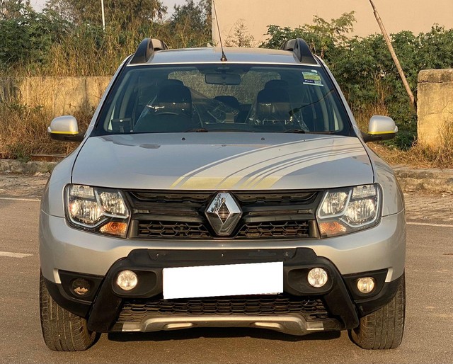 Second-hand 2017 Renault Duster SANDSTORM RXS 110 PS for sale in New Delhi-6