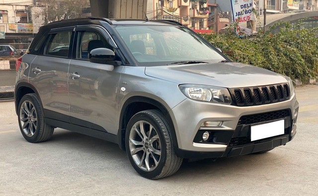 Second-hand 2018 Maruti Vitara Brezza VDi Option for sale in New Delhi-8
