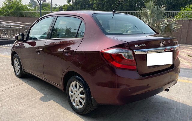 Second-hand 2016 Honda Amaze VX AT i-Vtech for sale in New Delhi-7