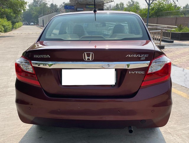 Second-hand 2016 Honda Amaze VX AT i-Vtech for sale in New Delhi-2