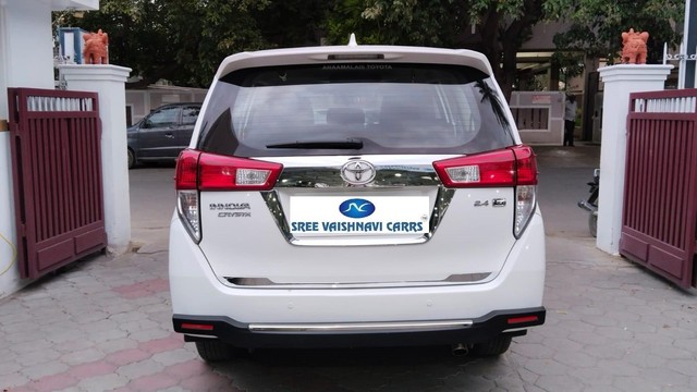 Second-hand 2016 Toyota Innova Crysta 2.4 G MT 8S BSIV for sale in Coimbatore-3