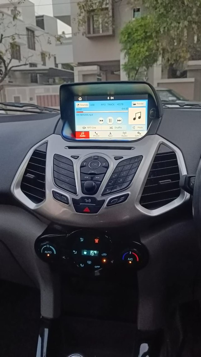 Second-hand 2017 Ford Ecosport 1.5 TDCi Titanium BSIV for sale in Coimbatore-17