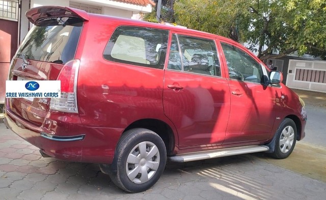 Second-hand 2010 Toyota Innova 2.5 G4 Diesel 8-seater for sale in Coimbatore-2