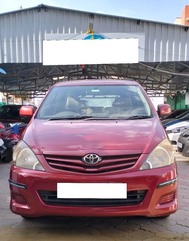 Second-hand 2010 Toyota Innova 2.5 G4 Diesel 8-seater for sale in Coimbatore-14