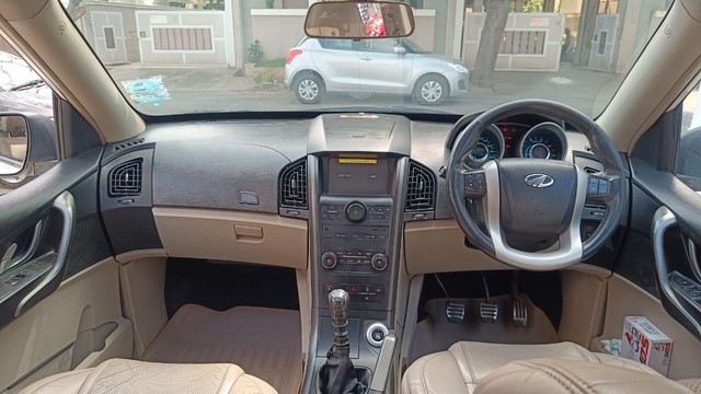 Second-hand 2015 Mahindra XUV500 W10 2WD for sale in Coimbatore-15