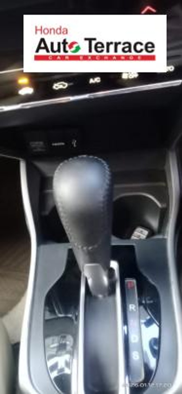 Second-hand 2018 Honda City i VTEC CVT VX for sale in Ahmedabad-7