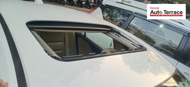 Second-hand 2018 Honda City i VTEC CVT VX for sale in Ahmedabad-5