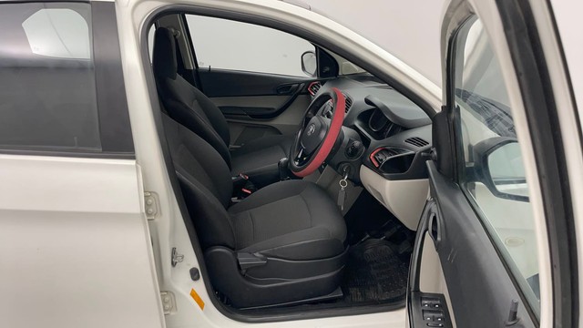 Second-hand 2017 Tata Tiago Wizz Edition Petrol for sale in Jaipur-15