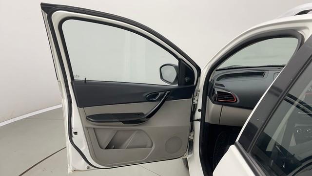 Second-hand 2017 Tata Tiago Wizz Edition Petrol for sale in Jaipur-29