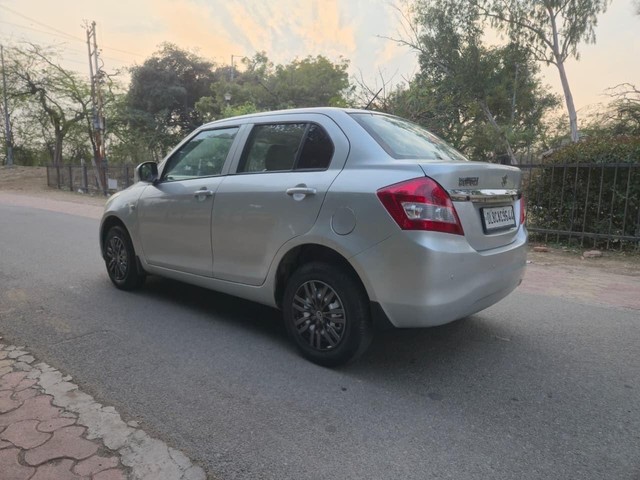 Second-hand 2016 Maruti Swift Dzire LXI Option for sale in Noida-7