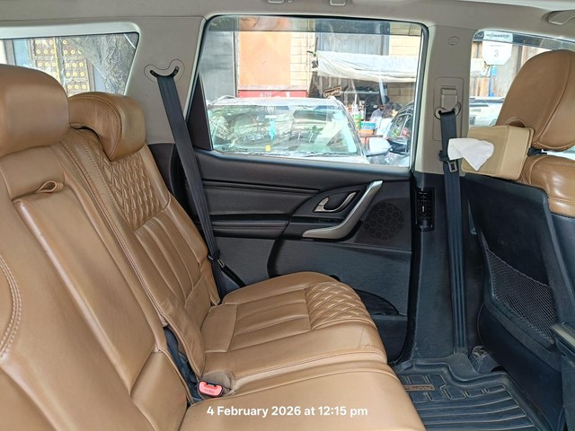 Second-hand 2018 Mahindra XUV500 AT W10 FWD for sale in Mumbai-13