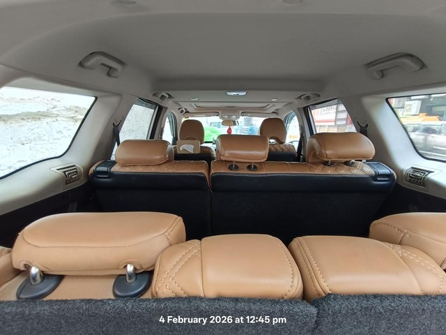 Second-hand 2018 Mahindra XUV500 AT W10 FWD for sale in Mumbai-11