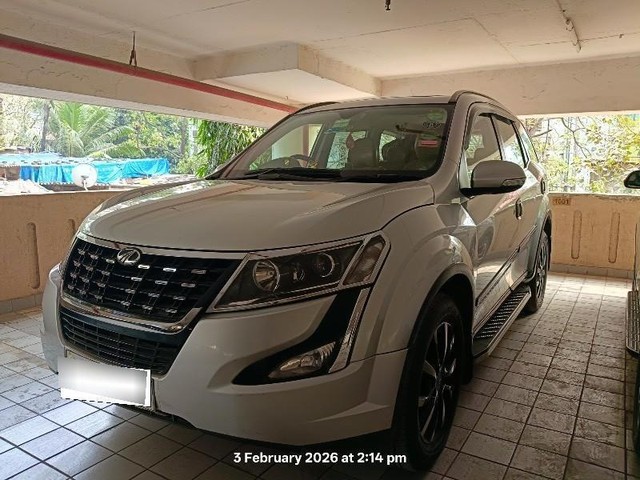 Second-hand 2018 Mahindra XUV500 AT W10 FWD for sale in Mumbai-16