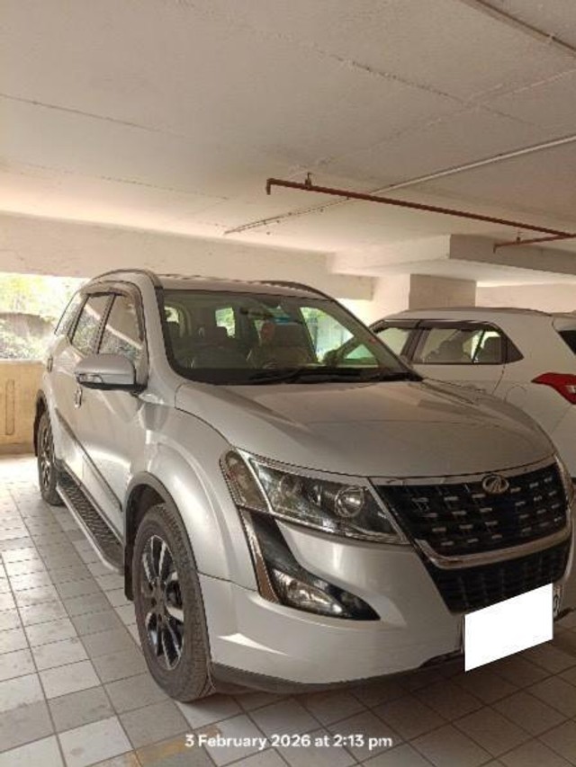 Second-hand 2018 Mahindra XUV500 AT W10 FWD for sale in Mumbai-17