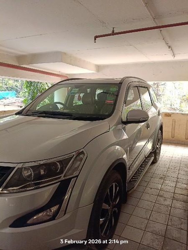Second-hand 2018 Mahindra XUV500 AT W10 FWD for sale in Mumbai-10
