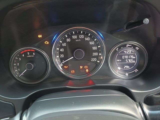 Second-hand 2018 Honda City i-DTEC ZX for sale in Coimbatore-13