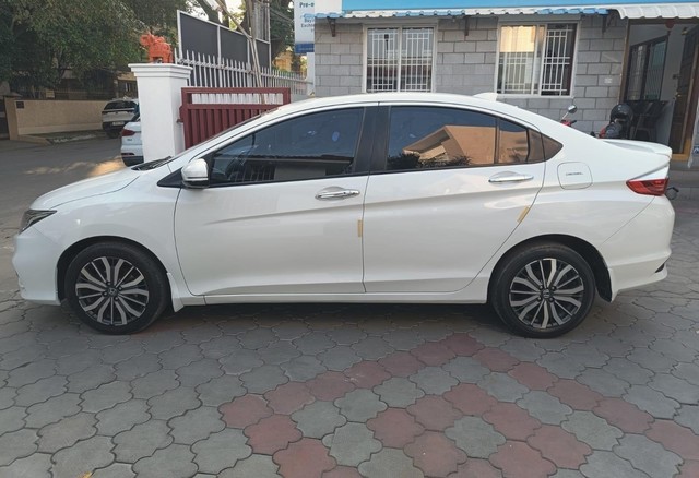 Second-hand 2018 Honda City i-DTEC ZX for sale in Coimbatore-2