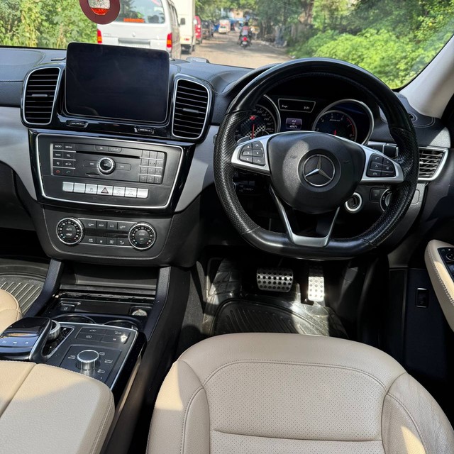 Second-hand 2018 Mercedes-Benz GLE 43 AMG Coupe for sale in Mumbai-12