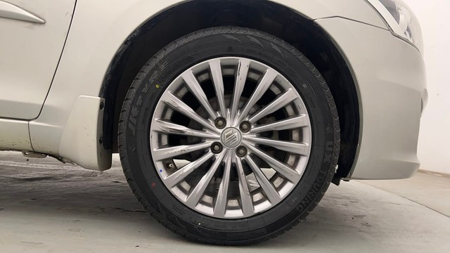 Second-hand 2017 Maruti Ciaz Petrol for sale in Chandigarh-17