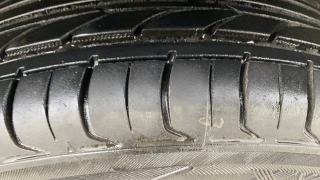 Second-hand 2015 Maruti Swift ZDI BSIV for sale in Chennai-29