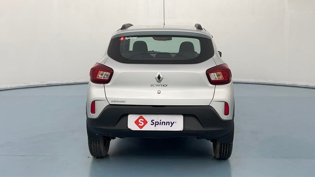 Second-hand 2023 Renault KWID 1.0 RXT for sale in Lucknow-4