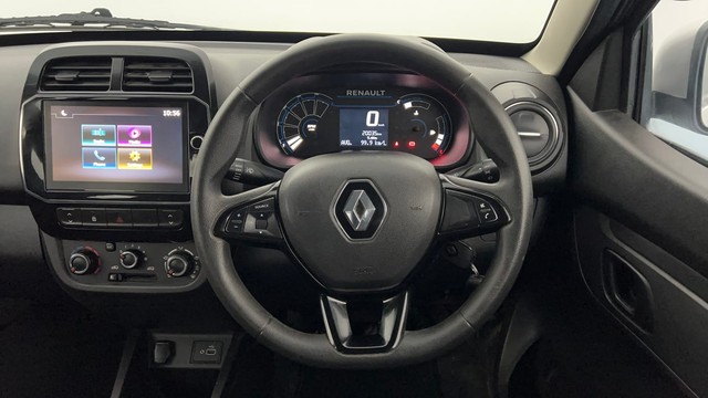 Second-hand 2023 Renault KWID 1.0 RXT for sale in Lucknow-24