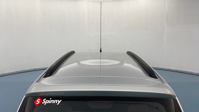 Second-hand 2023 Renault KWID 1.0 RXT for sale in Lucknow-22