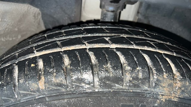 Second-hand 2023 Renault KWID 1.0 RXT for sale in Lucknow-39