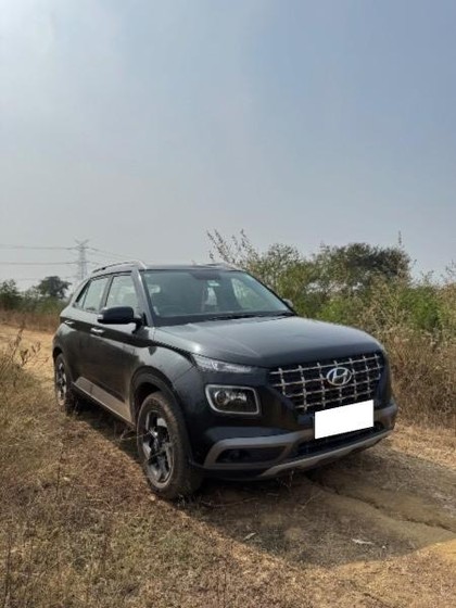 Second-hand 2019 Hyundai Venue SX Opt Turbo BSIV for sale in Bemetara
