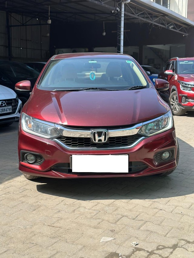 Second-hand 2018 Honda City i-VTEC V for sale in Chennai-0