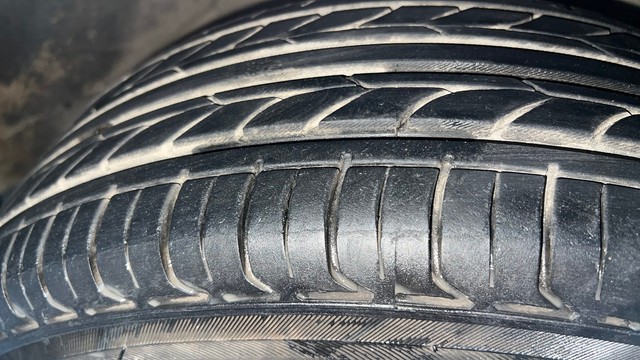 Second-hand 2017 Maruti Suzuki Dzire ZXI for sale in Gurgaon-36