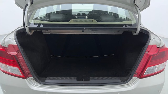 Second-hand 2017 Maruti Suzuki Dzire ZXI for sale in Gurgaon-9