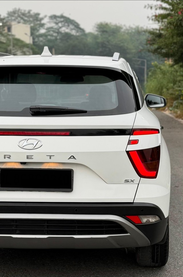 Second-hand 2021 Hyundai Creta SX Opt IVT BSVI for sale in New Delhi-3