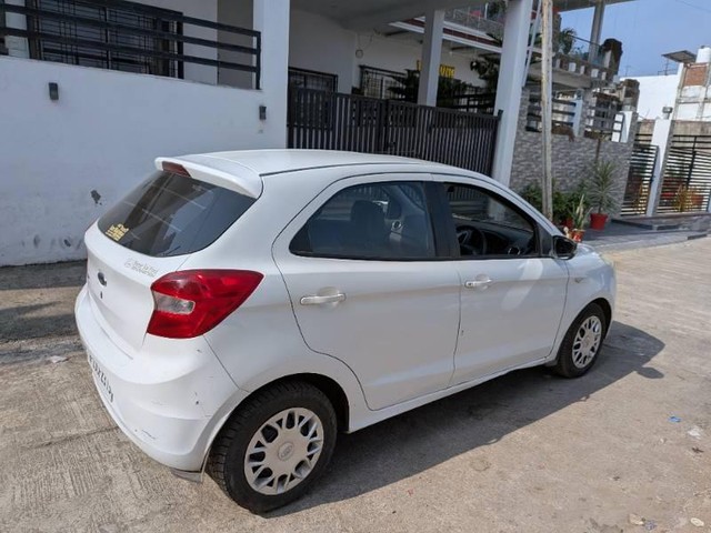 Second-hand 2015 Ford Figo 1.2 Trend Plus MT for sale in Jabalpur-2