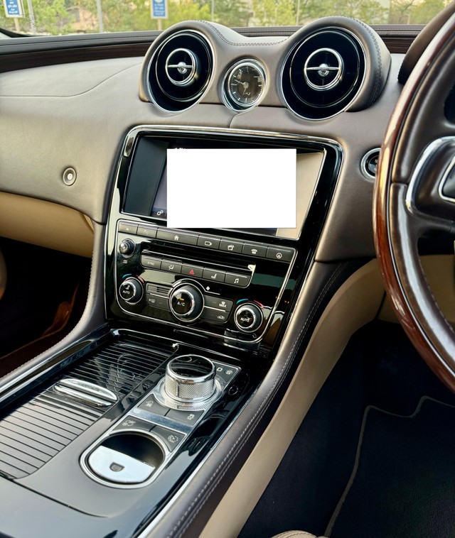 Second-hand 2017 Jaguar XJ 2.0L Portfolio for sale in New Delhi-8