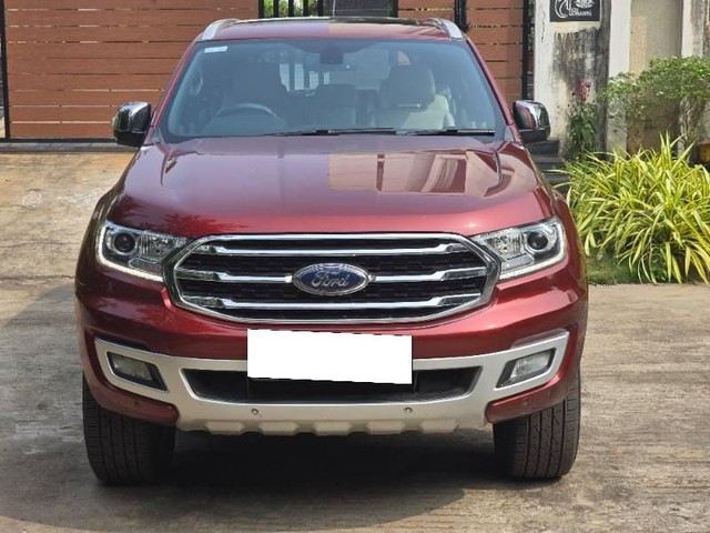 Second-hand 2019 Ford Endeavour 3.2 Titanium AT 4X4 for sale in Vizianagaram-5