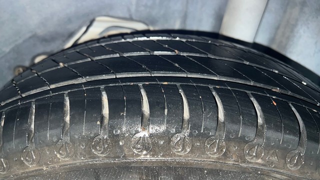 Second-hand 2018 Ford Figo Titanium AT 2019-2020 for sale in Lucknow-33