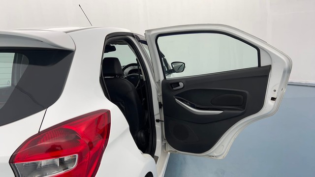 Second-hand 2018 Ford Figo Titanium AT 2019-2020 for sale in Lucknow-27