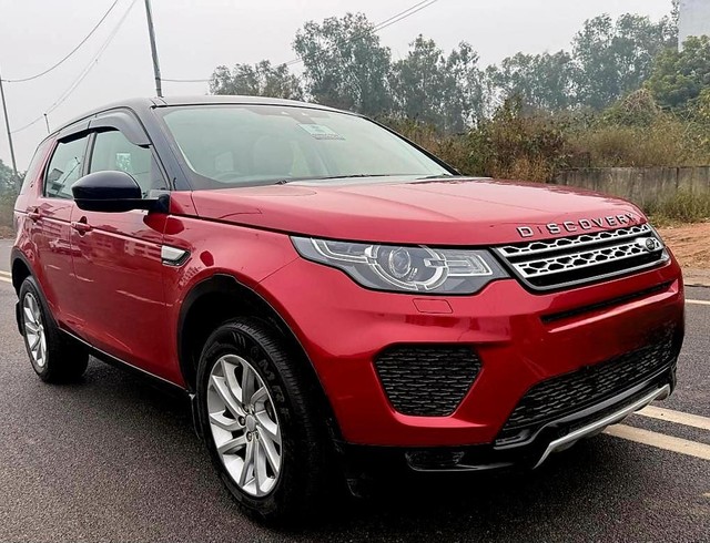 Second-hand 2018 Land Rover Discovery HSE 2.0 SD4 for sale in New Delhi-14