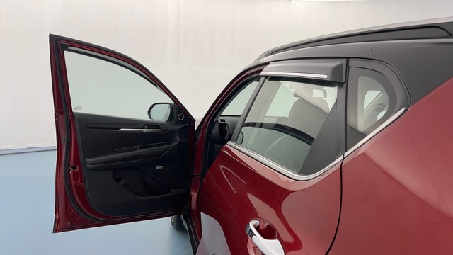 Second-hand 2021 Kia Sonet 1.5 GTX Plus Diesel AT DT for sale in Lucknow-28